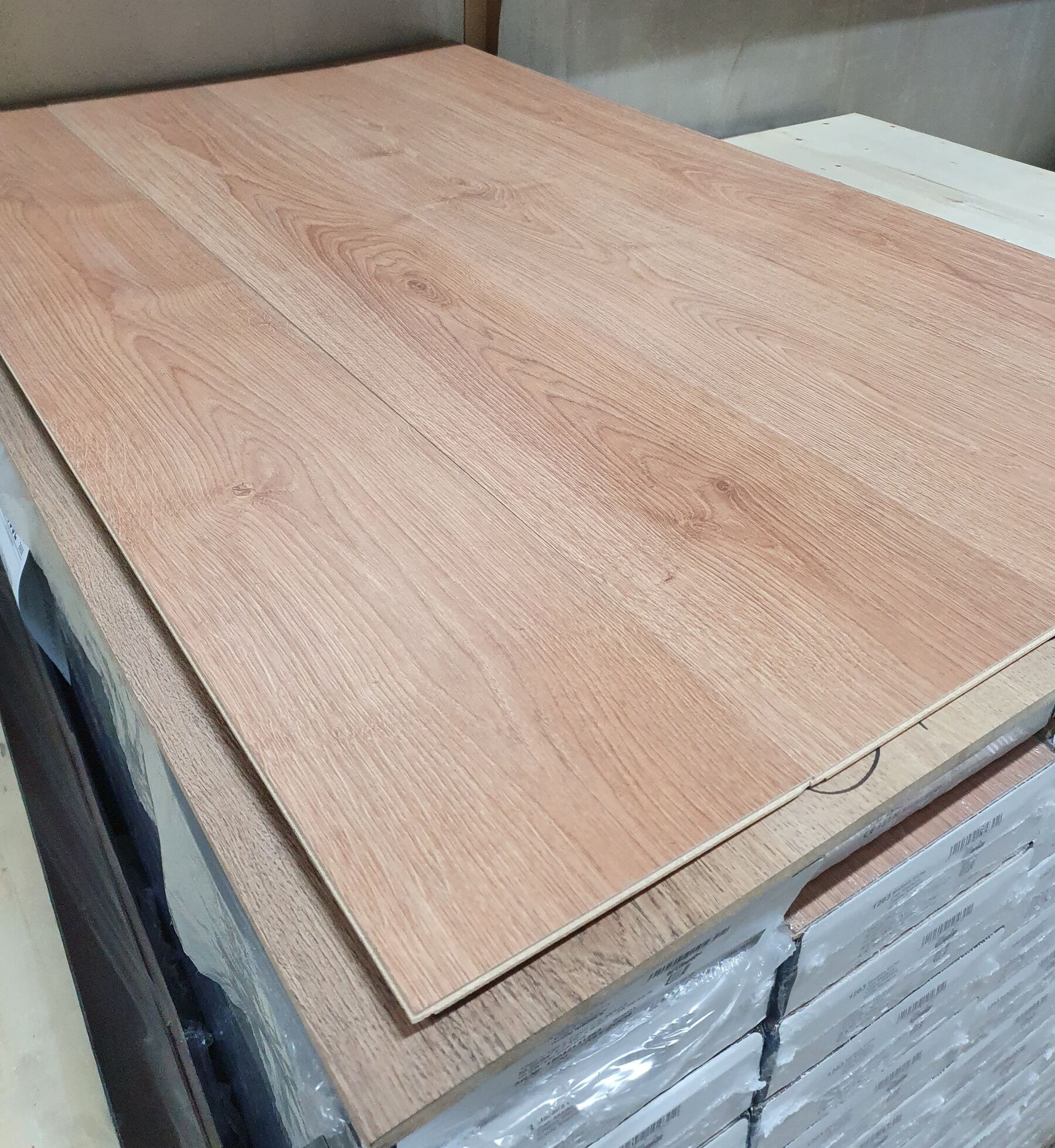 Laminatboden Klick Madeira Eiche Laminatboden Klick Madeira Eiche