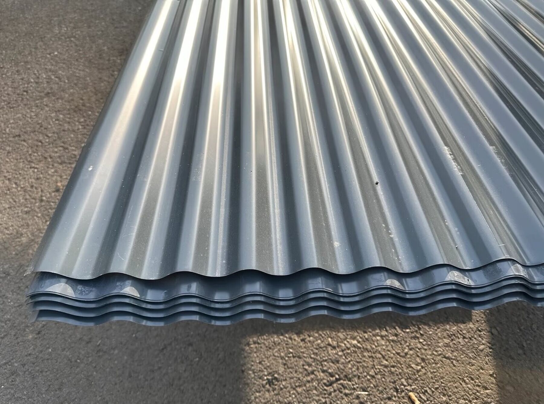 43 m² Wellblech Sonderposten 300 cm Anthrazit DP 18-76