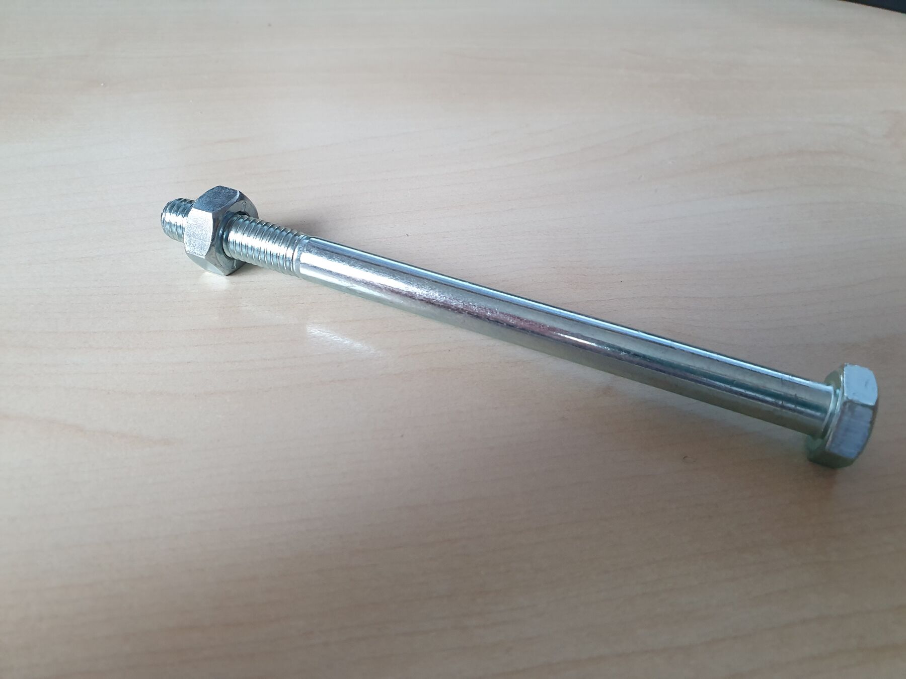 Maschinenschraube 10x90 mm