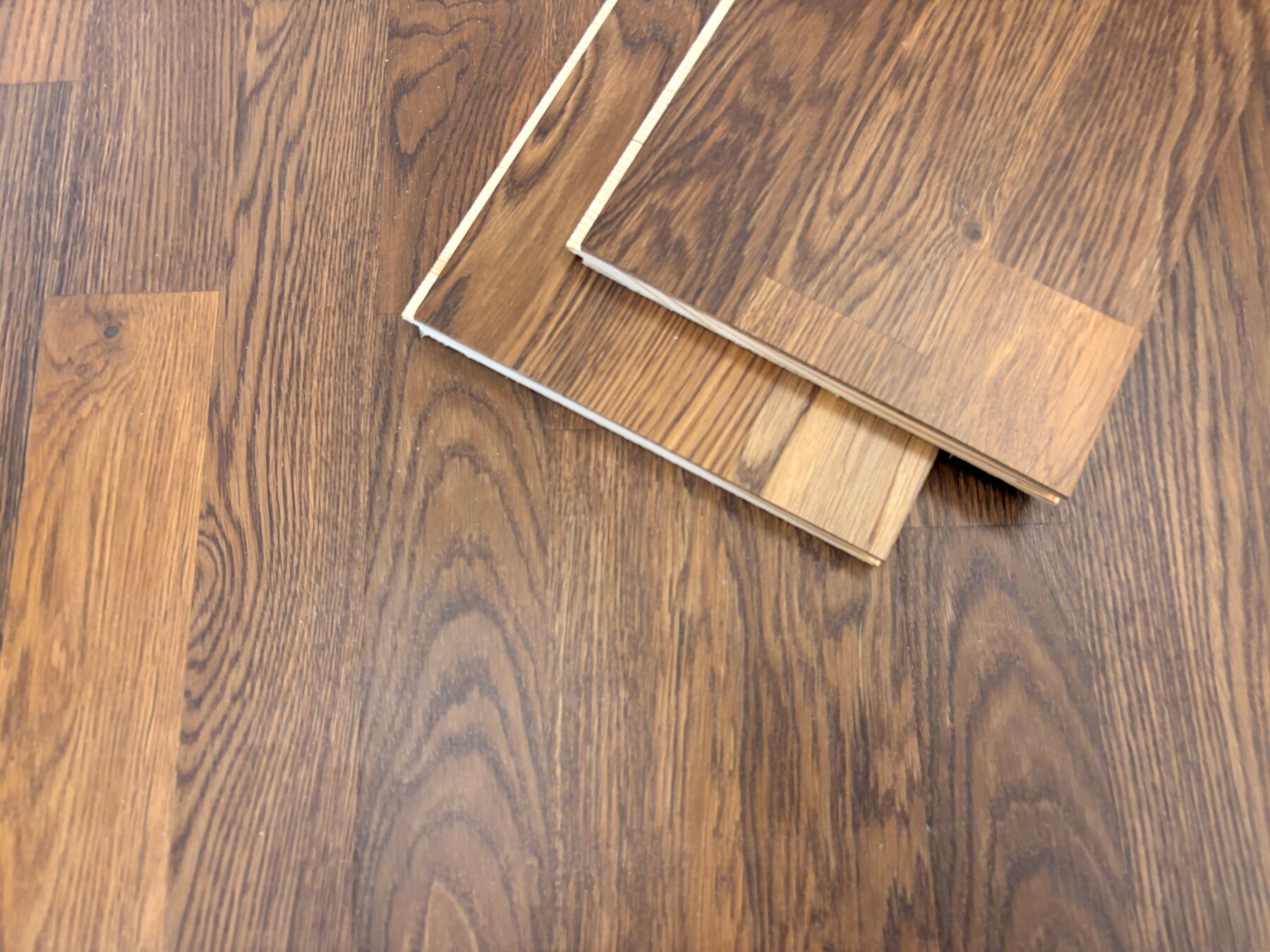 Parkett Eiche Landhausdiele Lappland Dark geölt, 2390 x 198 x 14 mm Holzboden, Bodenproben, Holzfurnier, Bodenmuster, Laminate-Platte