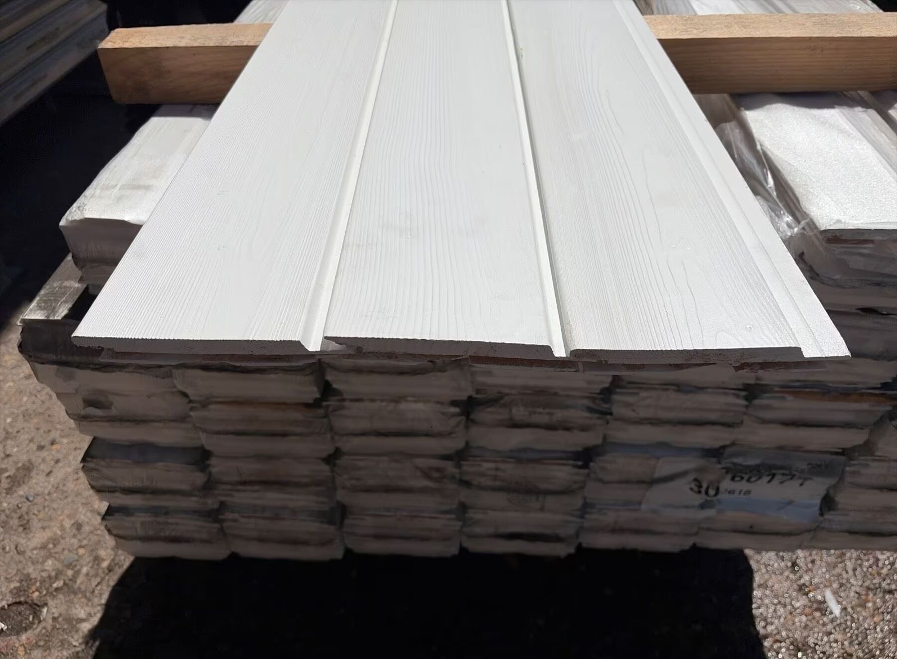 Fichte Profilholz Reinweiss Nut + Feder, 19x145x4150 mm Fichte Profilholz Reinweiss Nut + Feder, 19x145x4150 mm
