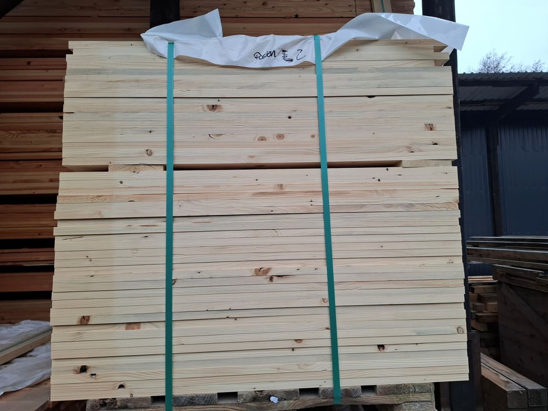 47,70 m² Fichte Holzlatten Glattkantbretter, 18x124x950 mm