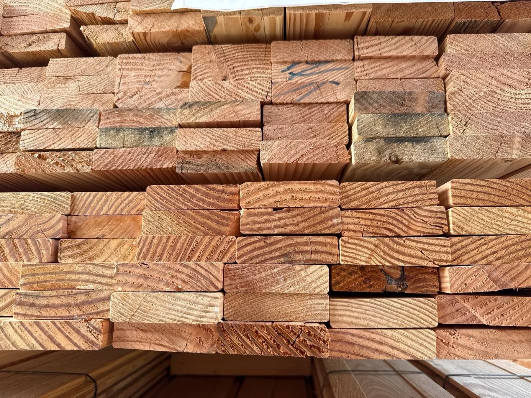 Schnittholz, Holz, Hartholz