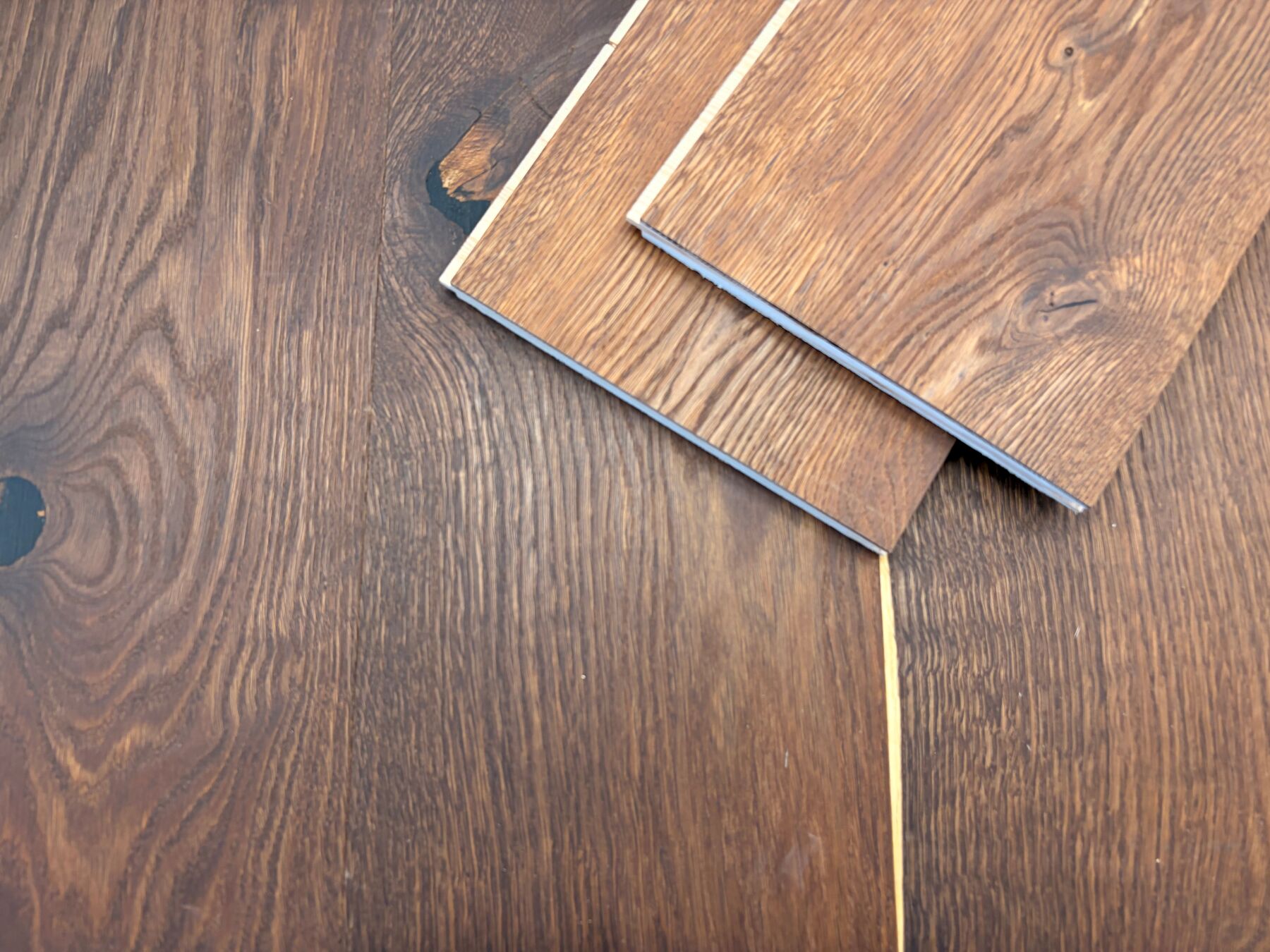 Parkett Eiche Landhausdiele Lappland Dark geölt, 2390 x 198 x 14 mm Holz, Holzboden, Bodenplanken, Braun, Furnierstruktur