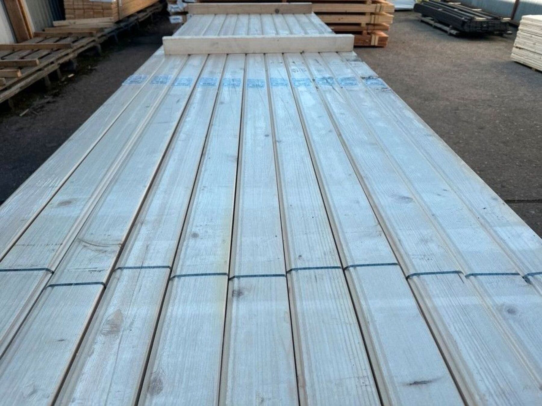 17 m² Fichte Profilholz Nut+Feder, 20x94x4200 mm