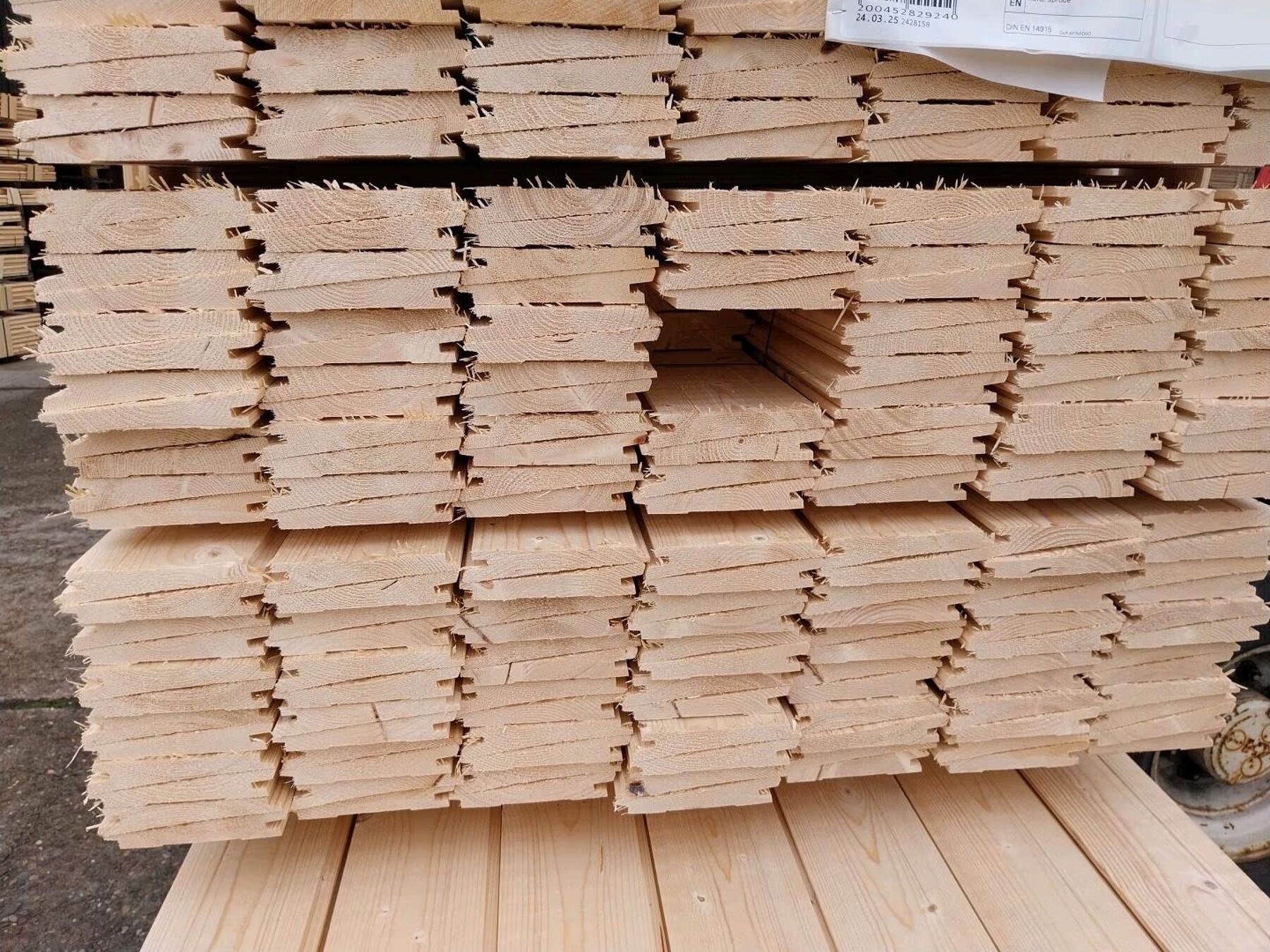 Schnittholz, Holz, Schnittholz, Holz, Schnittholz, Holz, Schnittholz, Holz, Schnittholz, Holz, Schnittholz, Holz, Schnittholz, Holz, Schnittholz, Holz