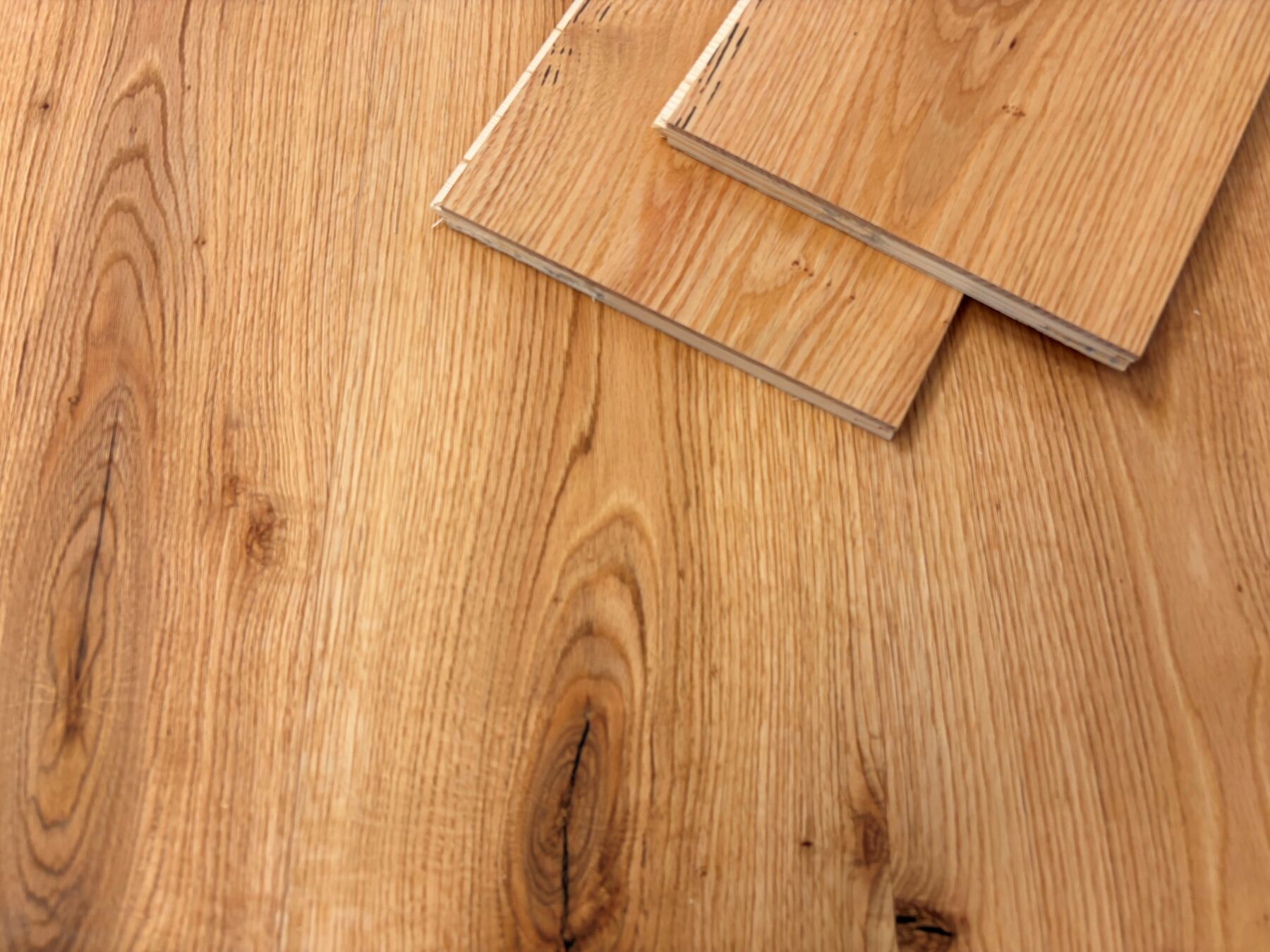 Parkett, Holzboden, Verlegen, Dielen, Natürliche Farbe