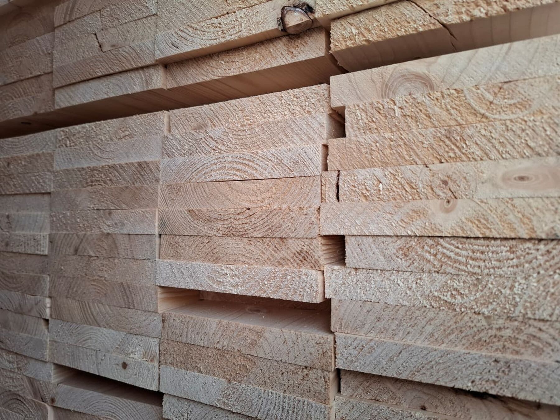 49,85 m² Fichte Holzbretter Glattkantbretter, 18x125x980 mm