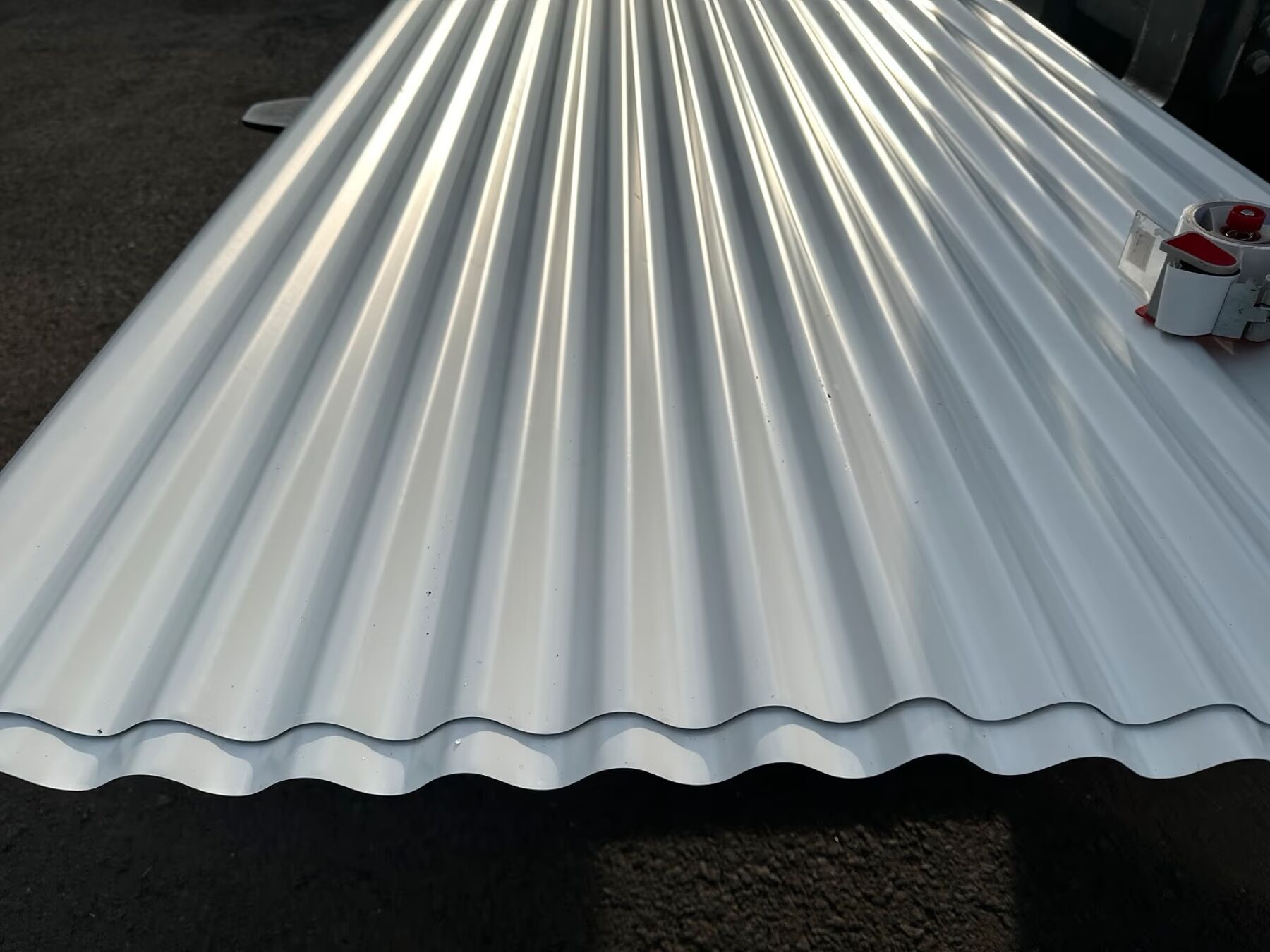 19,98 m² Wellblech Sonderposten 300 cm Weiß 18/76 