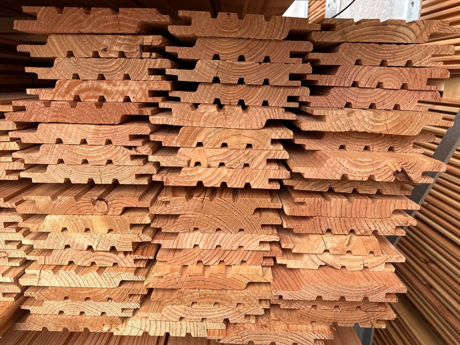 62,21 m² Lärche Profilholz, 21x144x4000 mm