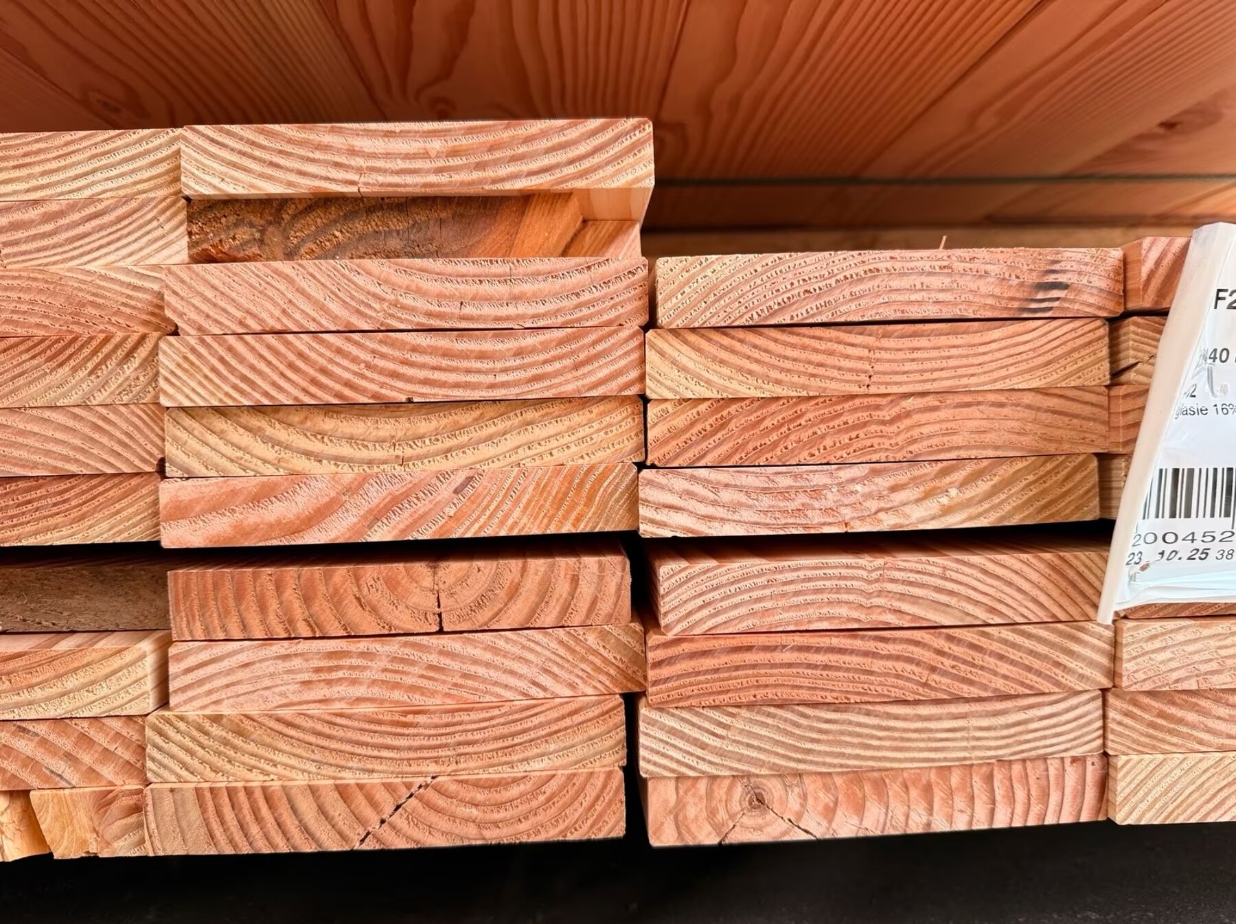Hartholz, Schnittholz, Holz, Gebeiztes Holz, Innenarchitektur