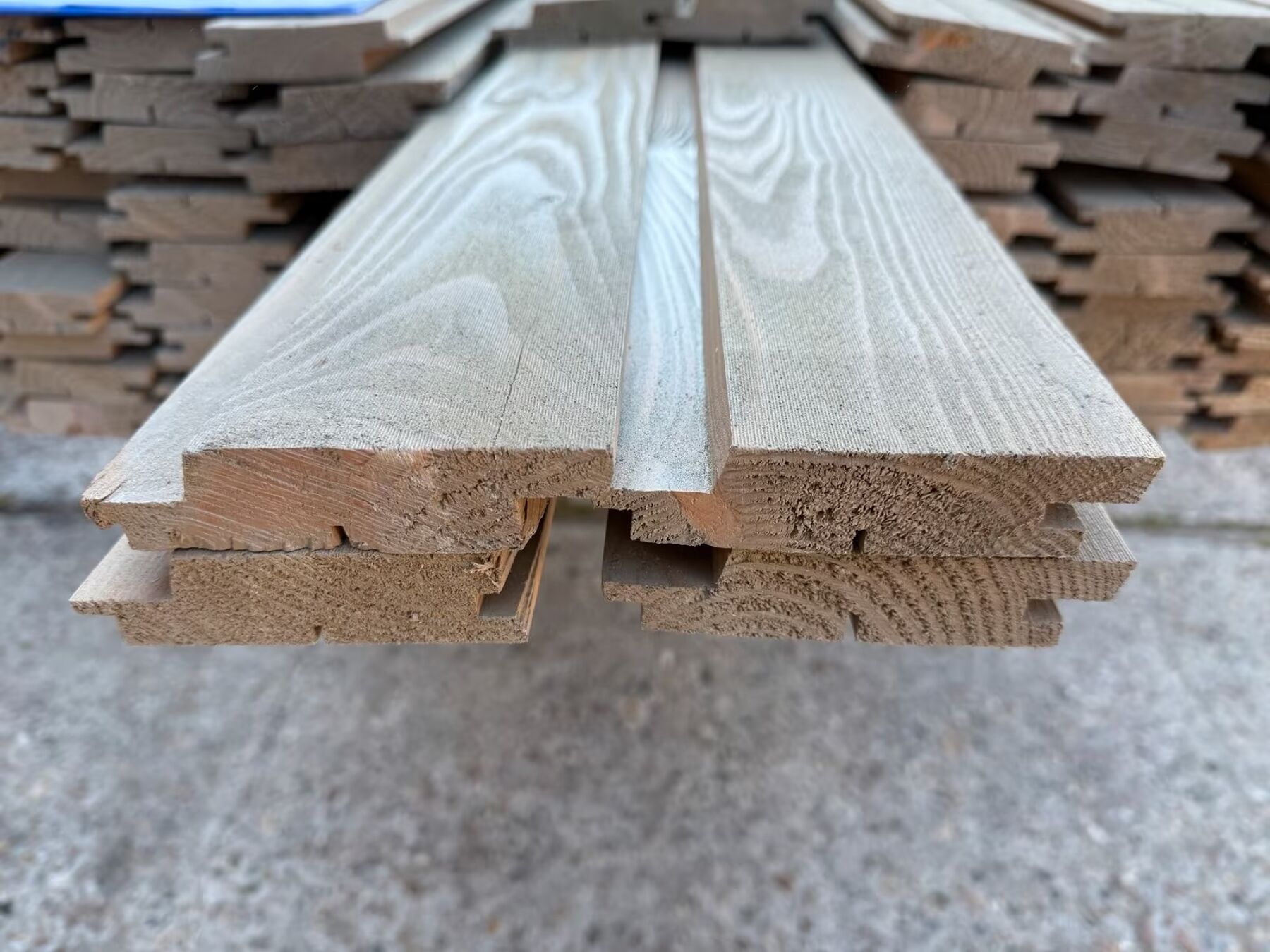 Schnittholz, Holz