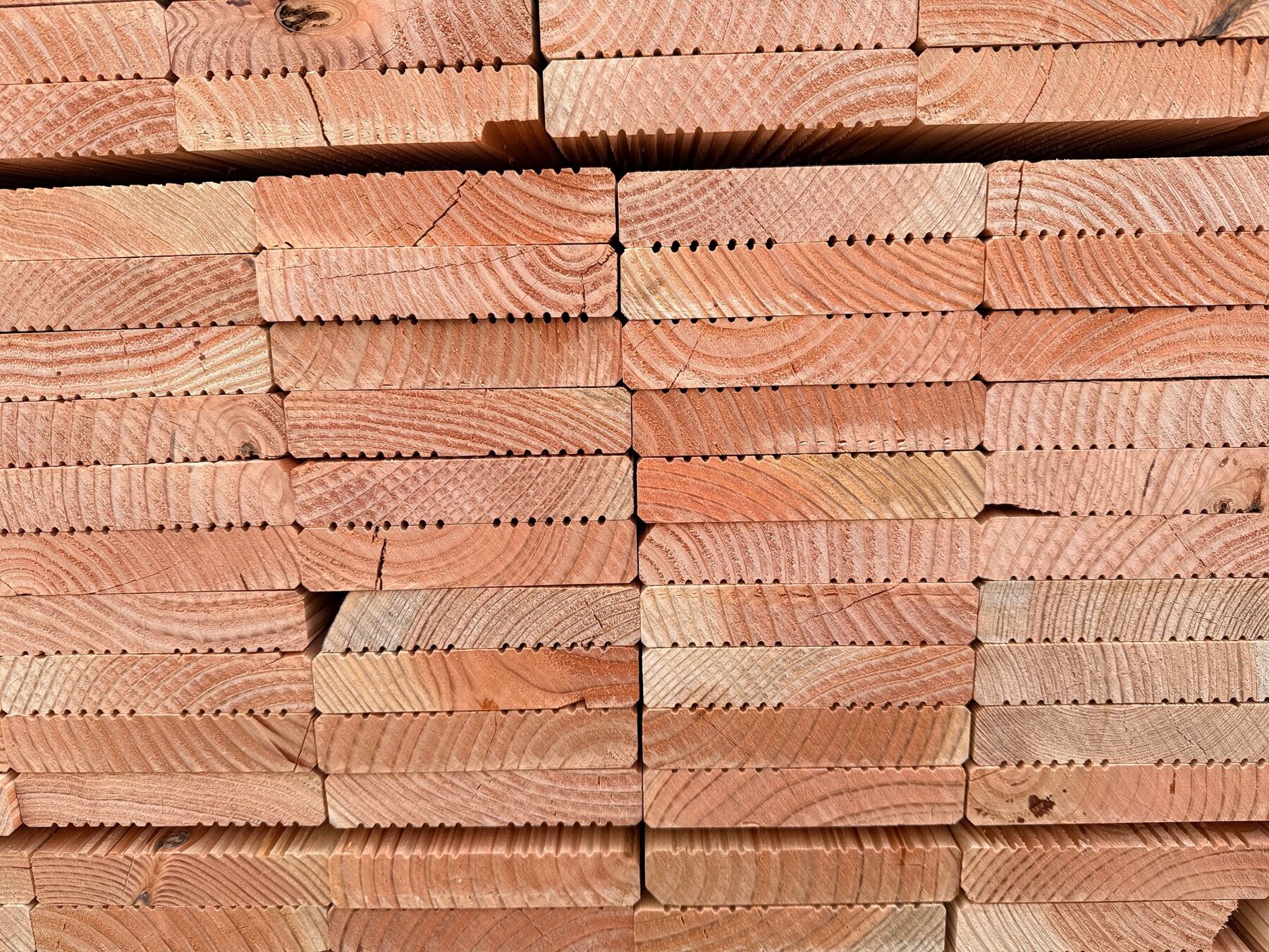 Holzleisten, Bauholz, Kiefernholz, Holzstapel, Holzlatten