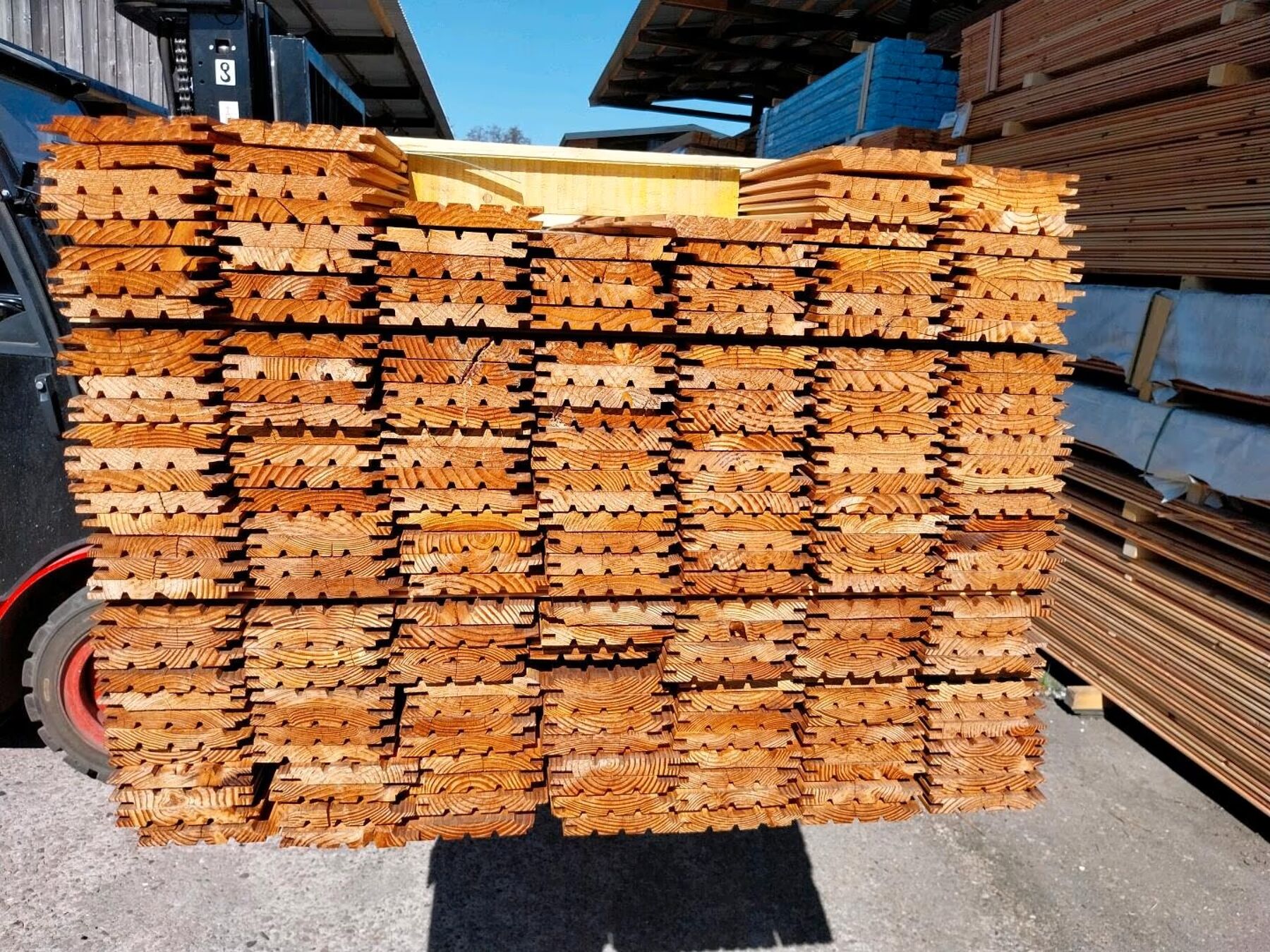 Schnittholz, Holz, Hartholz, Gebeiztes Holz, Schnittholz, Holz, Hartholz, Gebeiztes Holz, Schnittholz, Holz, Hartholz, Gebeiztes Holz