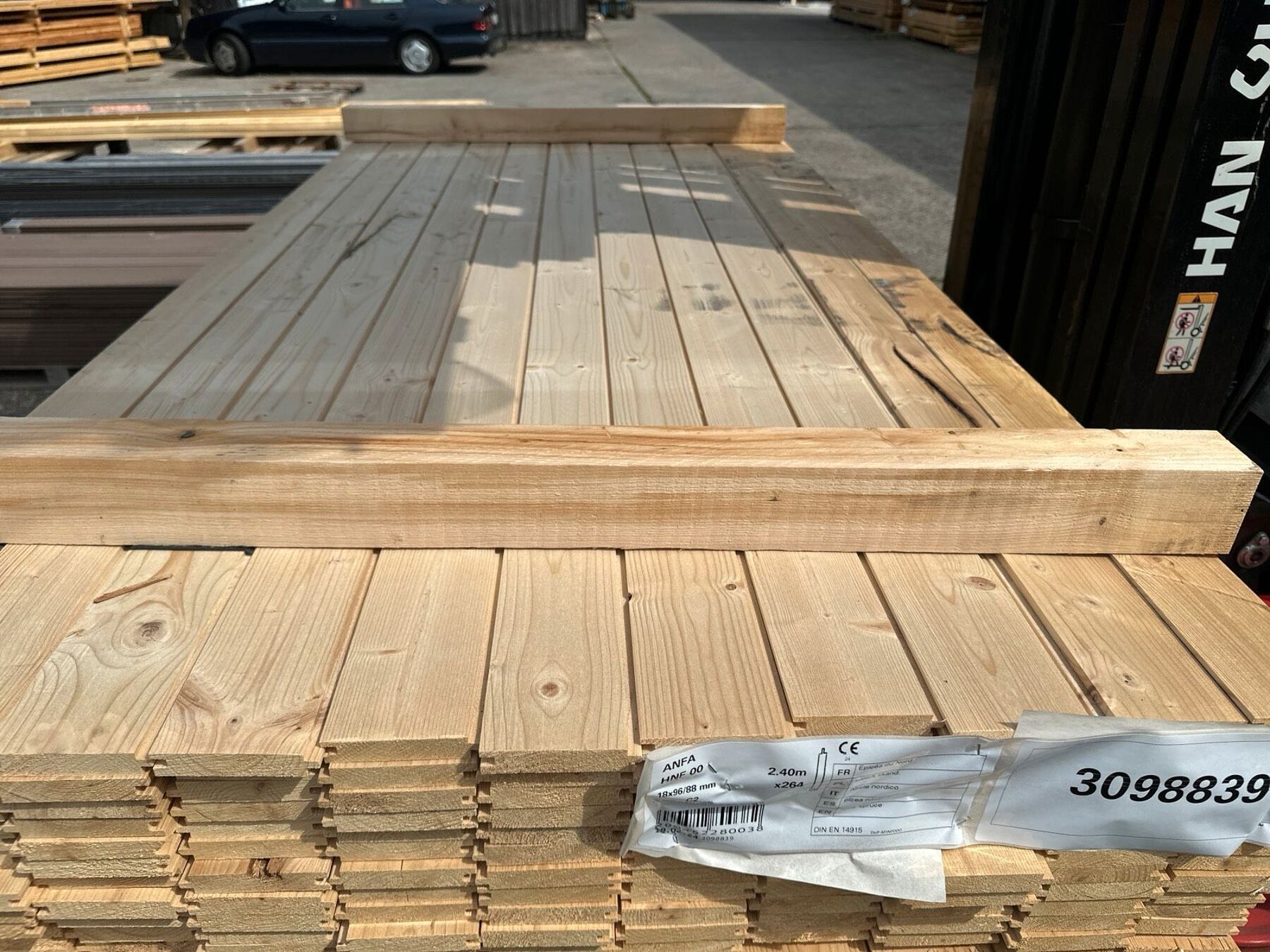 53 m² Fichte Profilholz Nut + Feder, 18x96x2400 mm