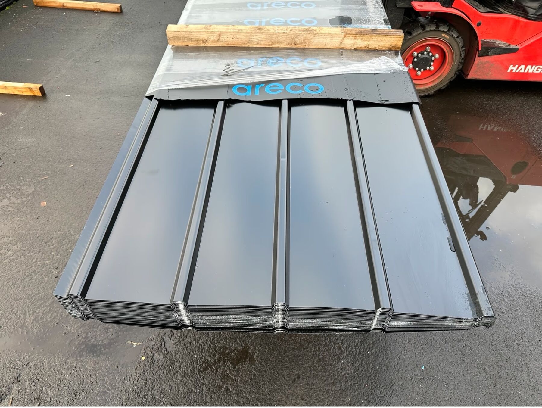 58,11 m² Trapezblech Sonderposten 644 cm Schwarz DP 20/220