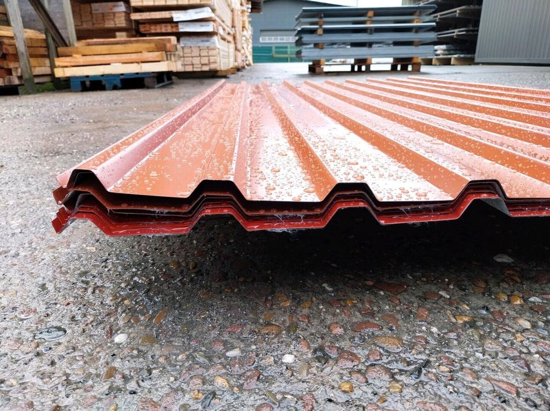 15,12 m² Trapezblech Sonderposten 200 cm Rot mit Vlies DP 20/65