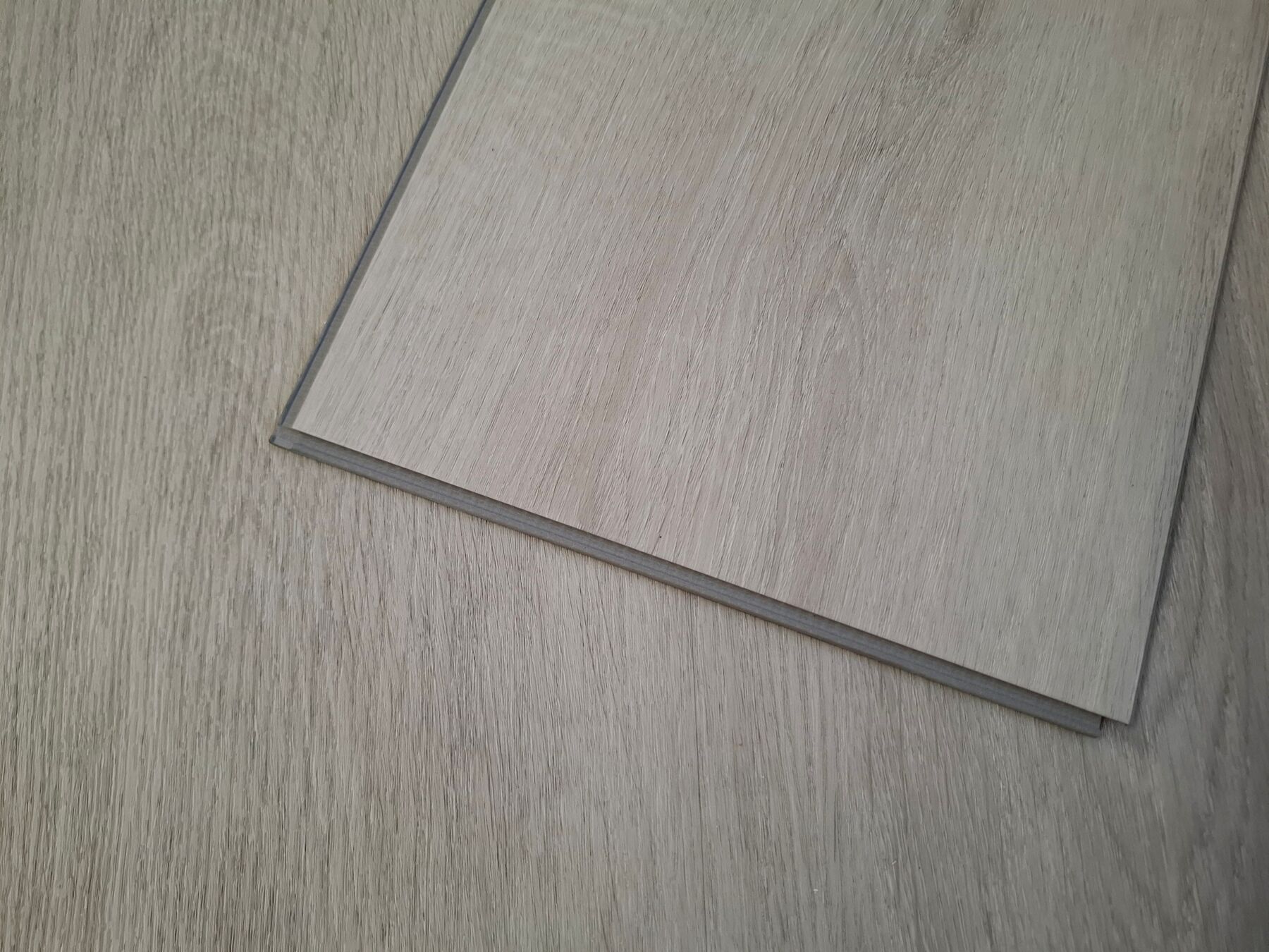 Klick-Vinylboden Eiche Fläming inkl. Trittschalldämmung