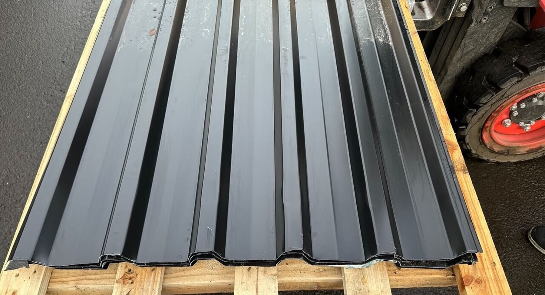 65,52 m² Trapezblech Sonderposten 300 cm Schwarz DP 35/200