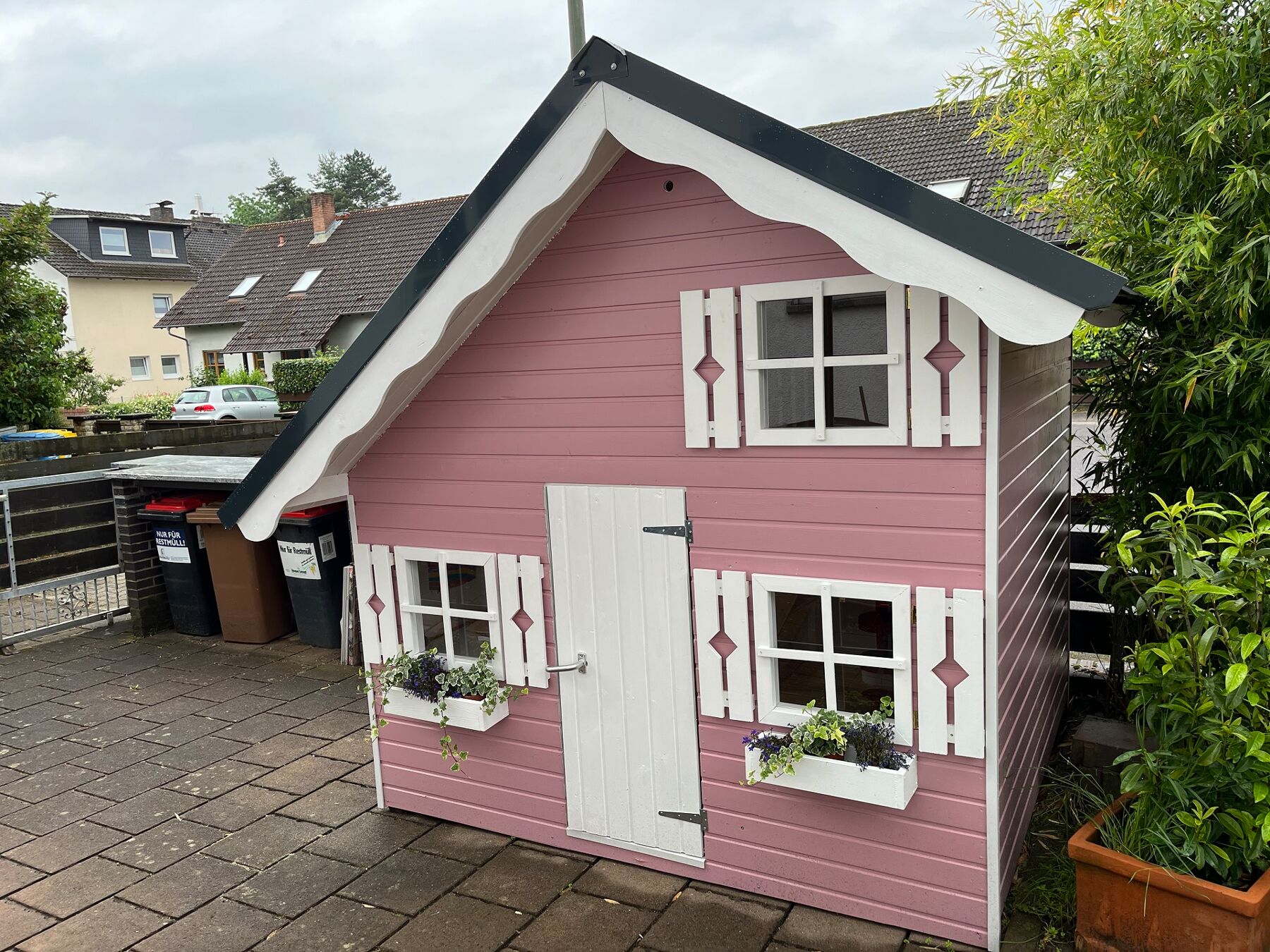 Kinderspielhaus Tom 3,8 m²