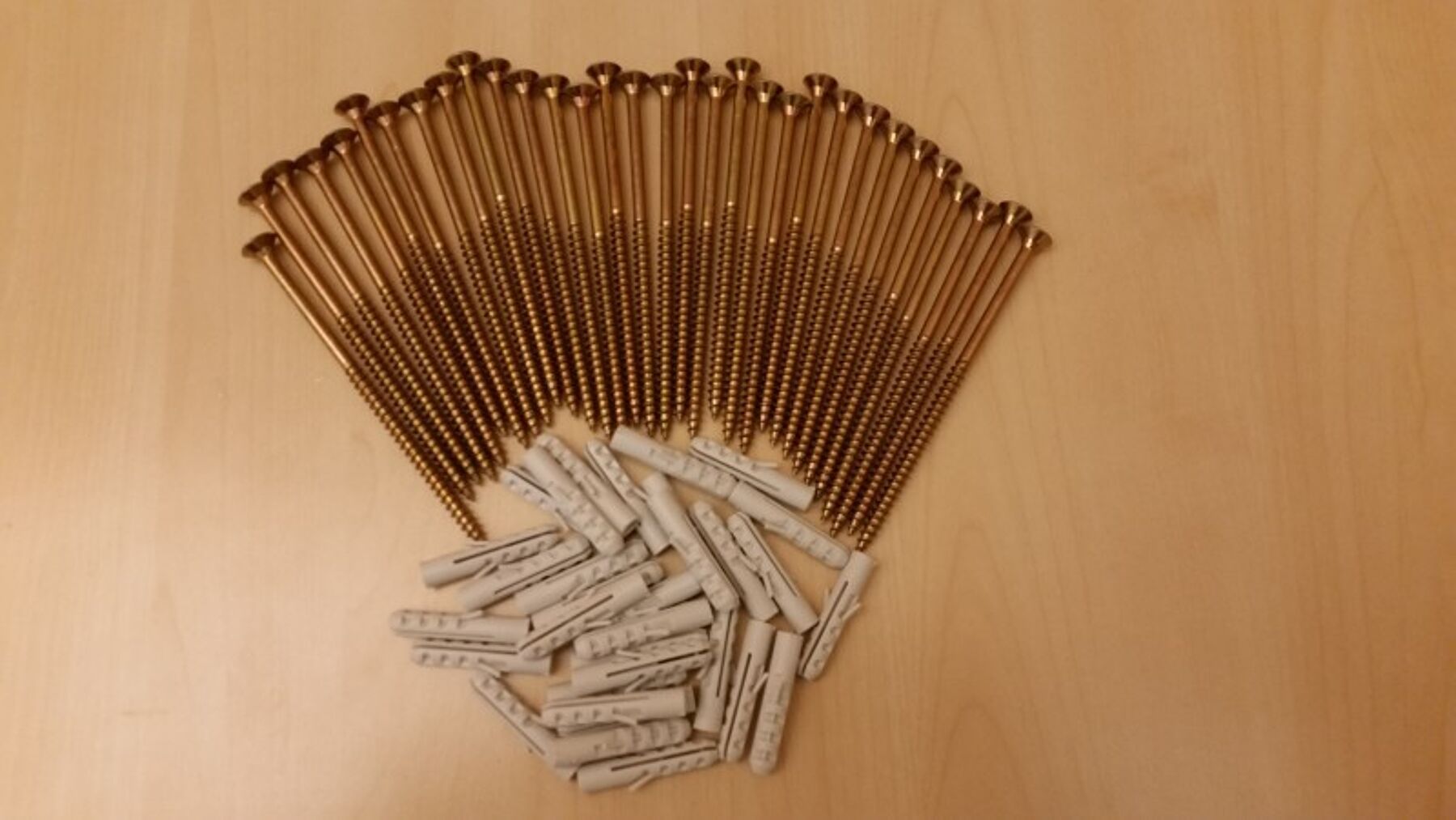 Schraubenpaket für Unterkonstruktion 470x320-SD300