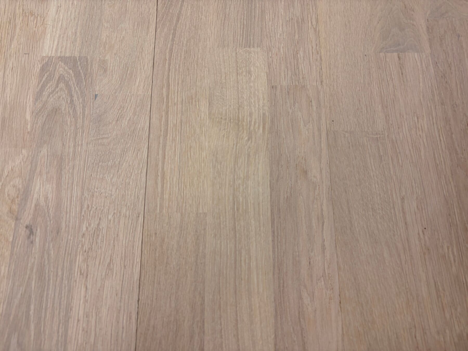 Restposten 14,20 m² Parkett Esche 3-Stab Schiffsboden weiß geölt, 2390 x 198 x 14 mm Holzboden, Eichenmuster, Laminateboden, braune Bretter, Holzmaserung