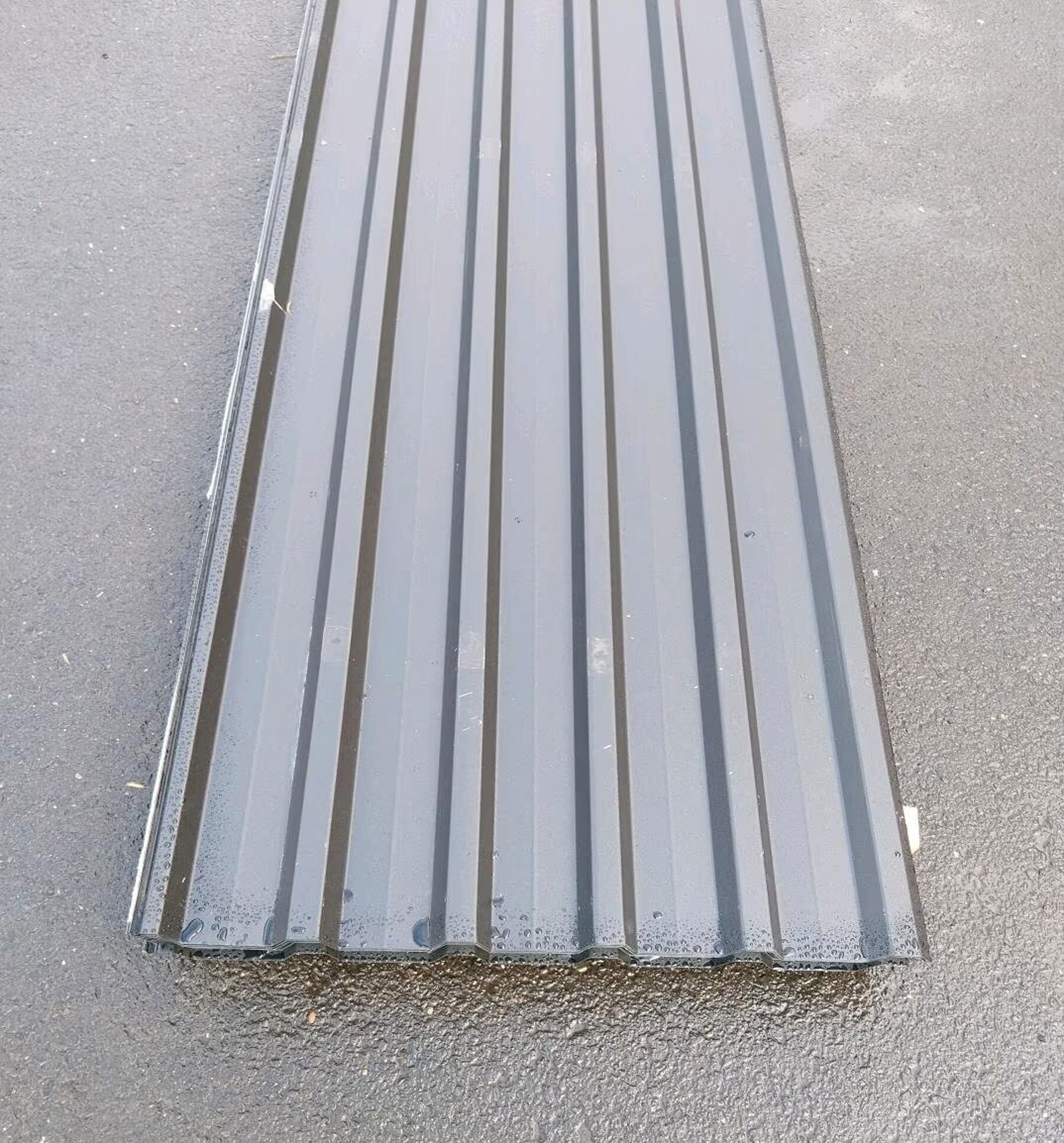 31,20 m² Trapezblech Sonderposten 300 cm Schwarz DP 35-200 Fußboden