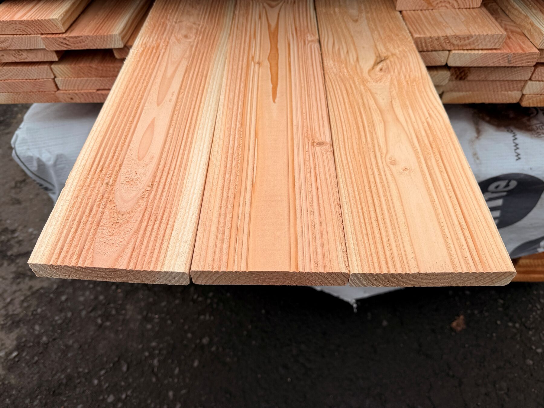 Schnittholz, Holz, Hartholz, Gebeiztes Holz, Innenarchitektur