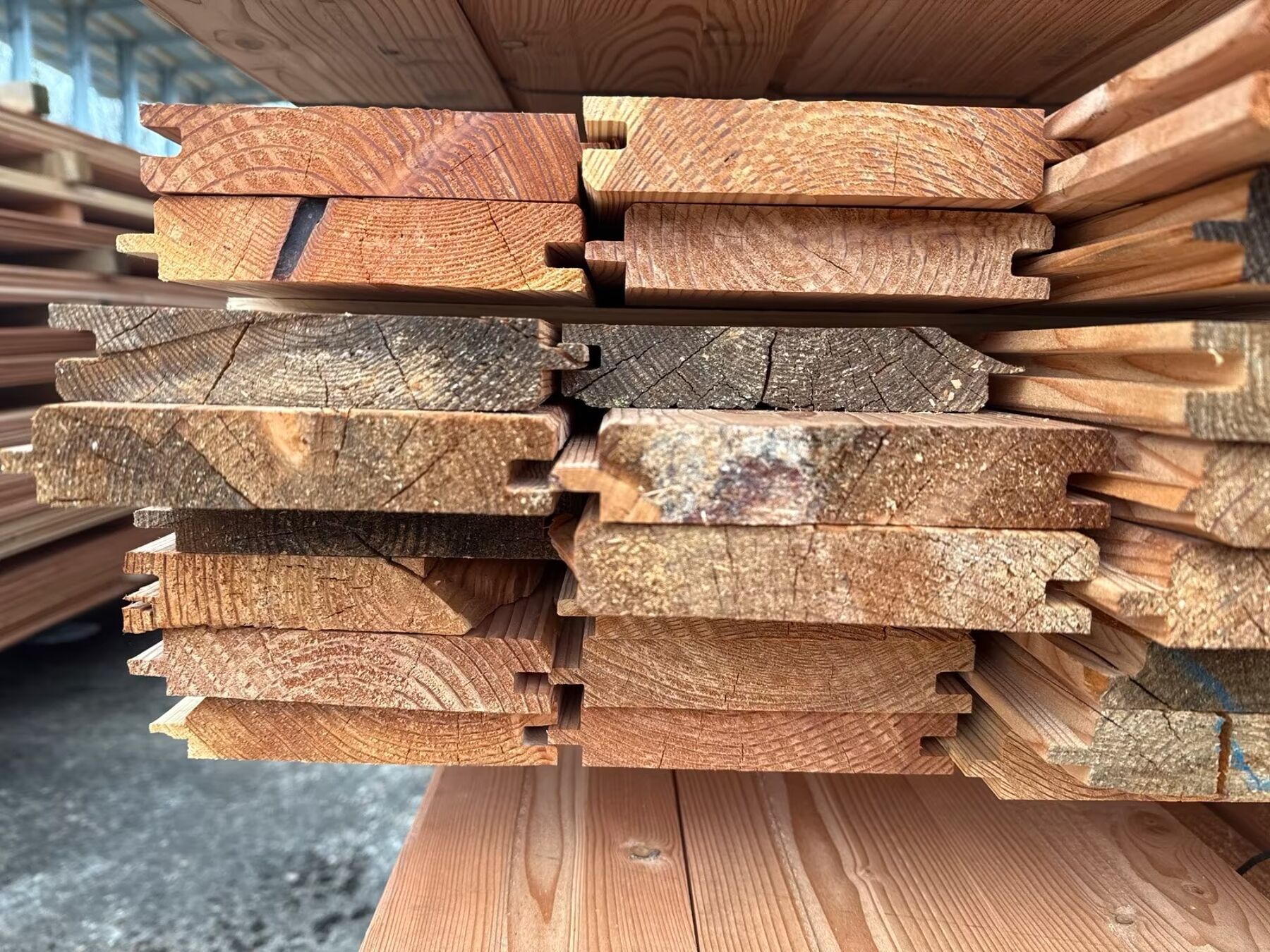 38,88 m² Lärche Profilholz, 25.5x144x5000 mm