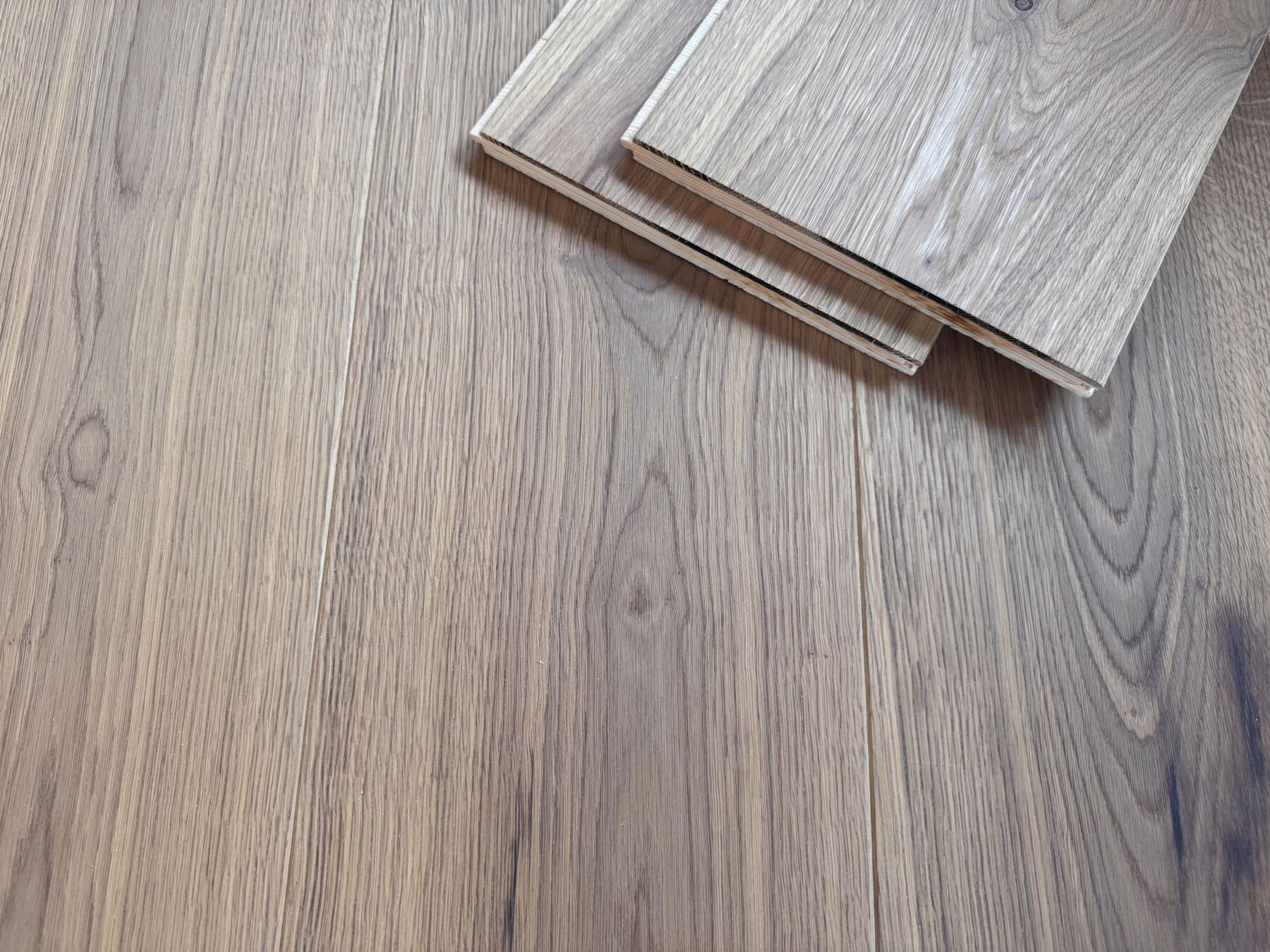 Parkett Eiche Landhausdiele Eriksberg Weiß geölt, 2390 x 195 x 14 mm