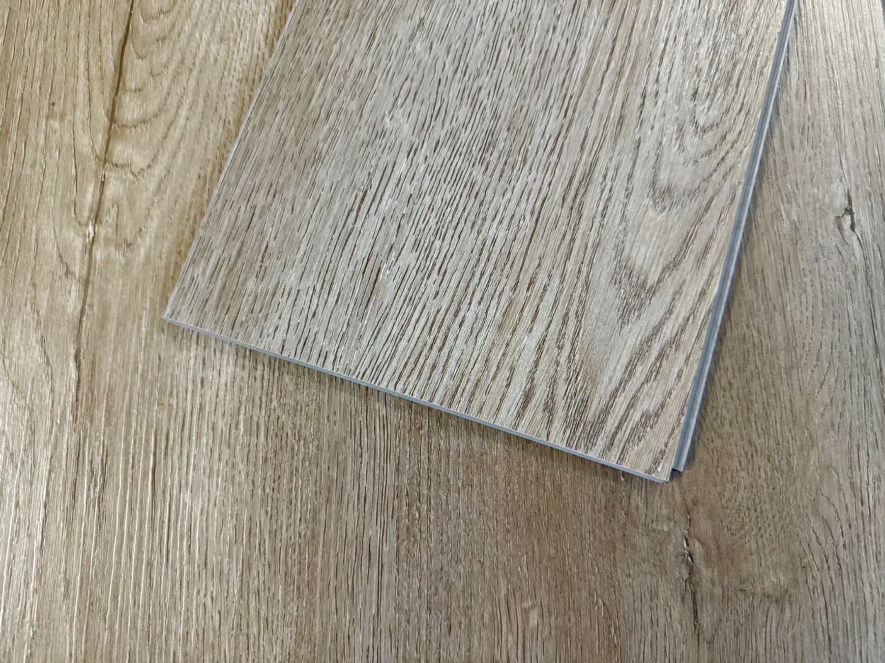 Klick-Vinylboden Eiche Ferndale Oak inkl. Trittschalldämmung