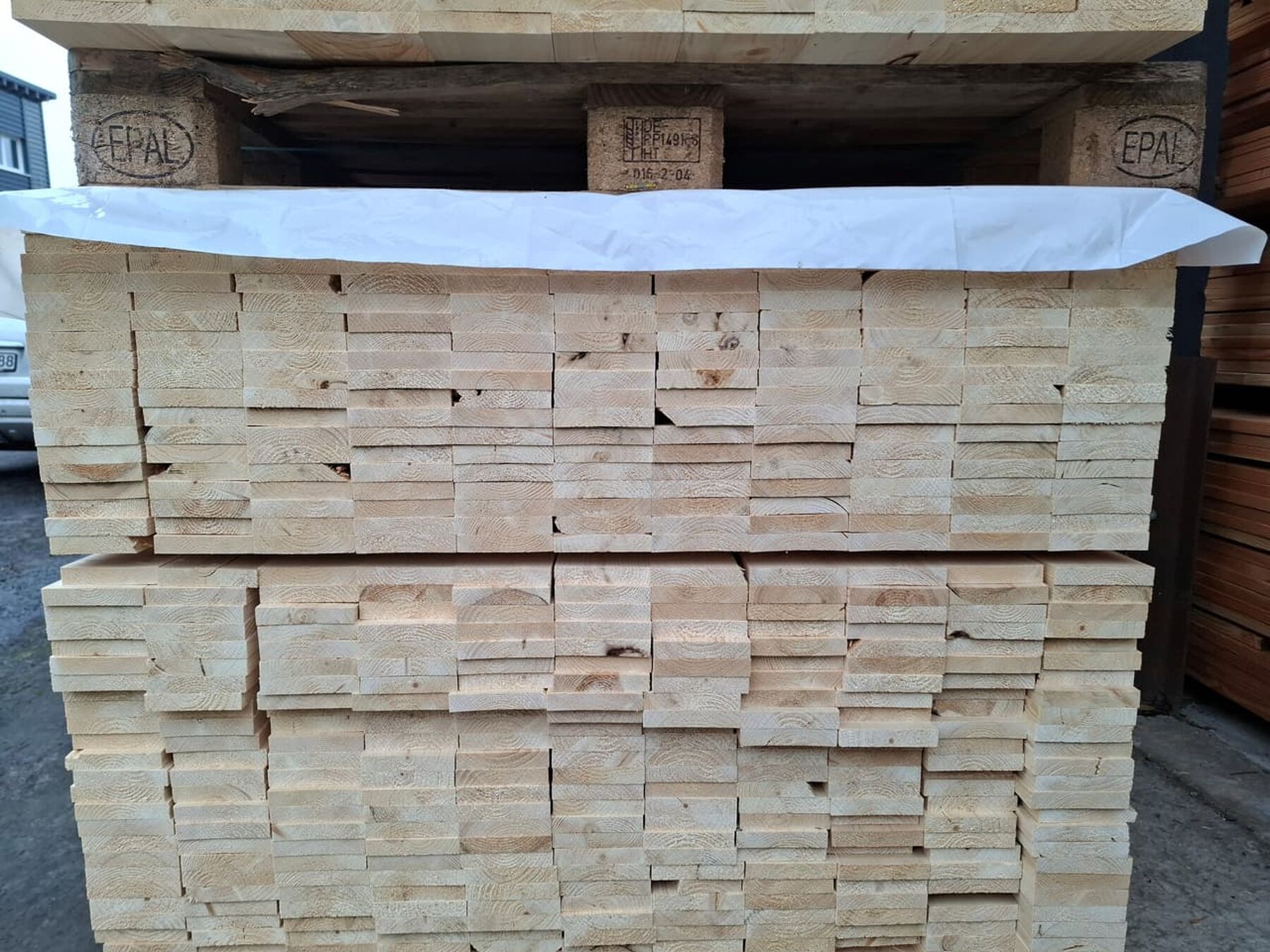 48,51 m² Fichte Holzlatten Glattkantbretter, 18x100x980 mm